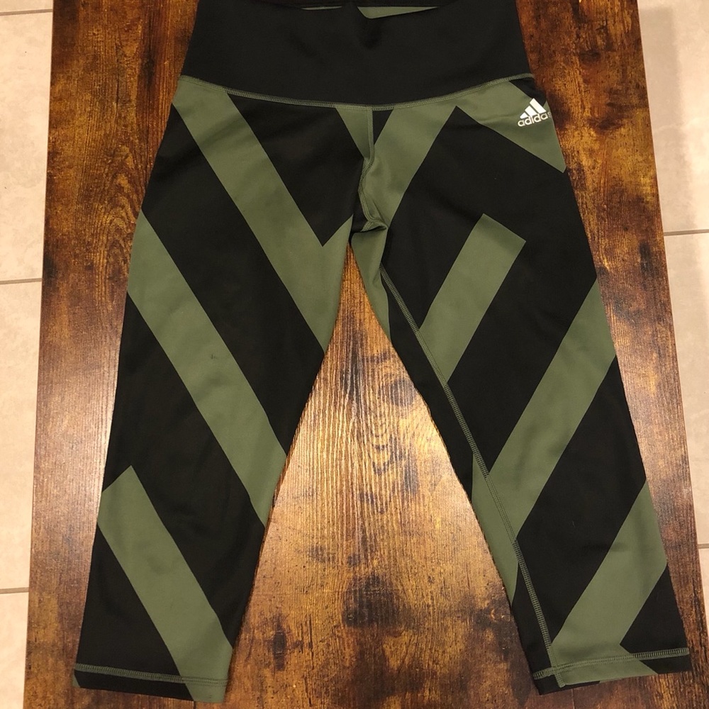 Adidas Capri workout pants